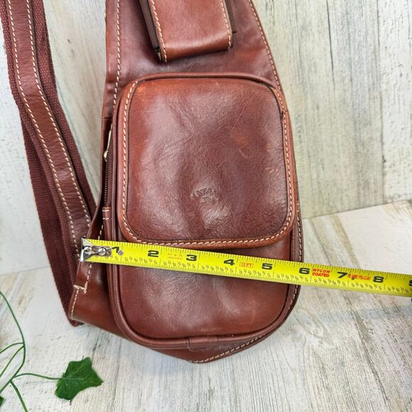 VINTAGE KATANA LEATHER SLING CROSSBODY BAG - Picture 3 of 10